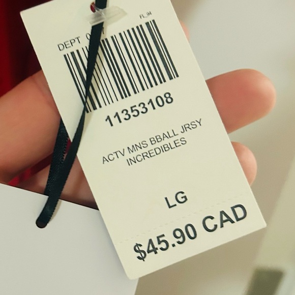 12. NWT Disney Pixar Incredables lg mesh like material tang top unisex - Picture 5 of 5